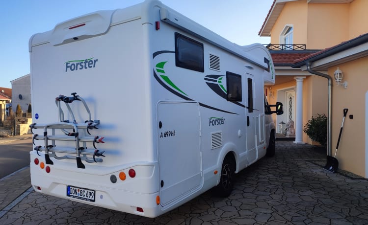 Forster – NEUER Wintercamper SAT TV Solar