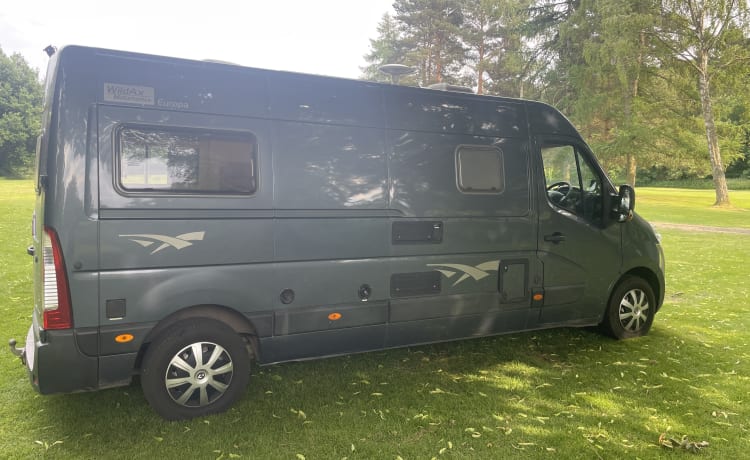 BettyAnn – Wildax Europa Off-Grid 2-persoons bestelwagen