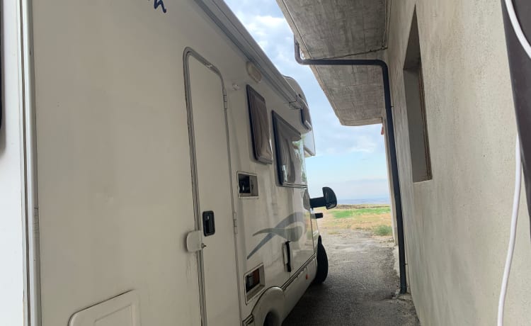 CapoCamper – Mec Luis 560 7 places 