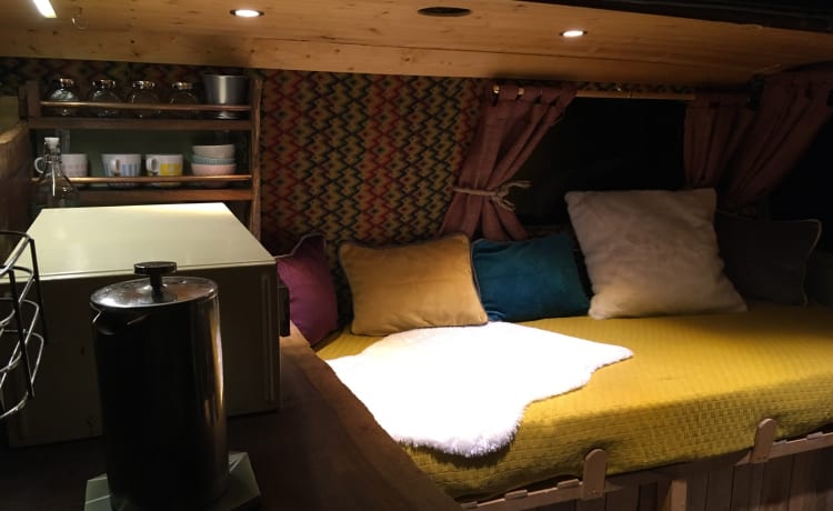 Motzzi  – Stunning van conversion