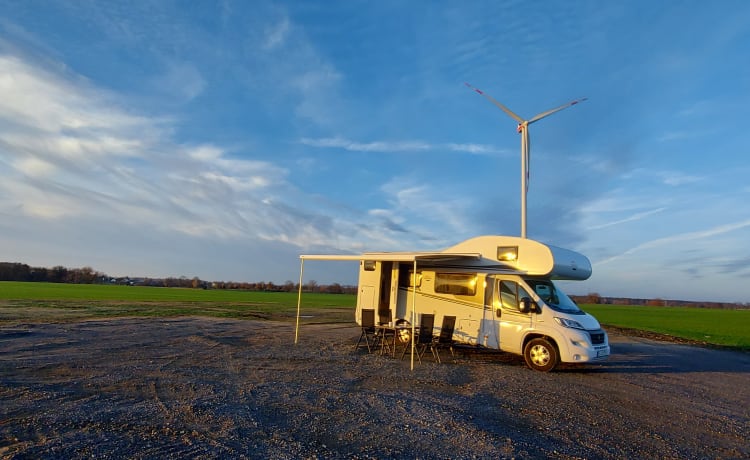 Otto – Wohnmobil / Camper für bis zu 6 Personen