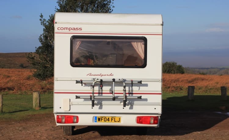 COMPIE – 4-persoons Compass Avantgarde 400 Lux