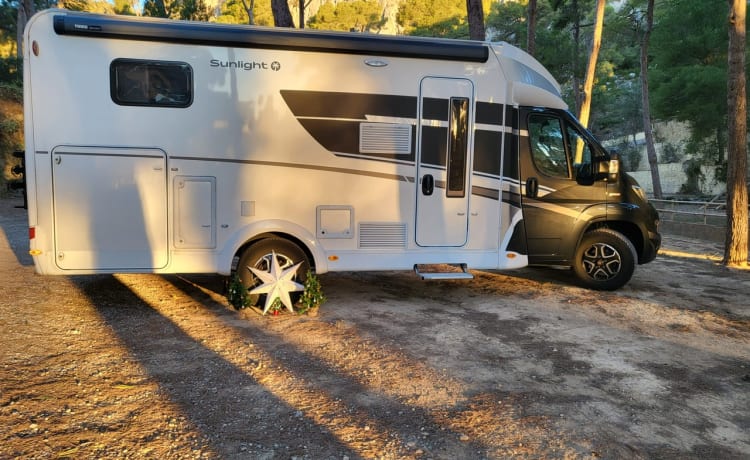 Luxe Sunlight T67 - automaat - heelijke luxe camper (2022)