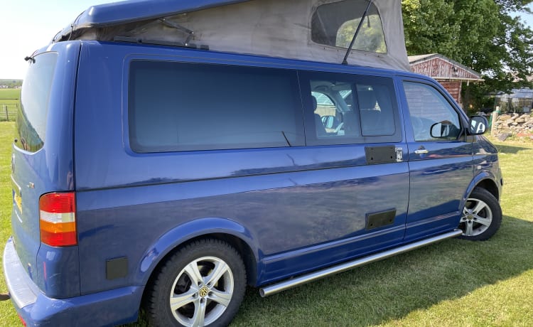 Magic – 4-persoons Volkswagen campervan uit 2004