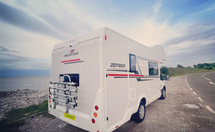 Zefiro 675 – 6 Berth Automatic 2022