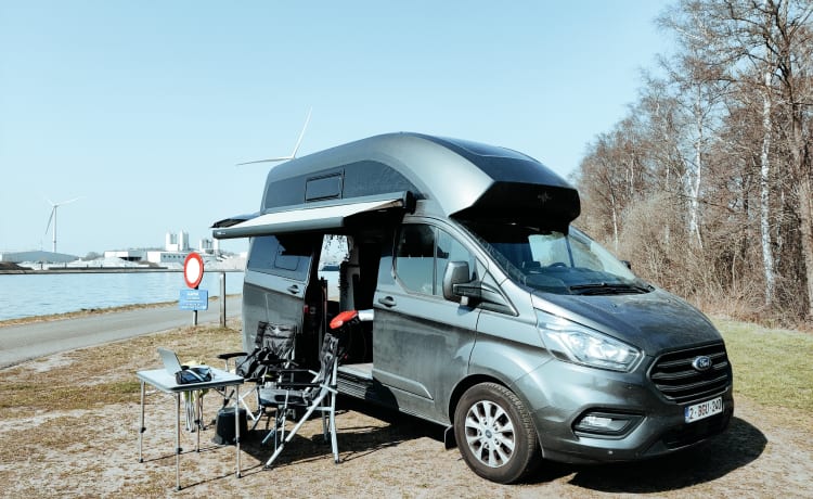 Camping-car Westfalia Ford Nugget PLUS Automatique Toit Haut AVEC WC