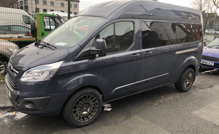 Blue – Conversione camper Transit custom 2 cuccette