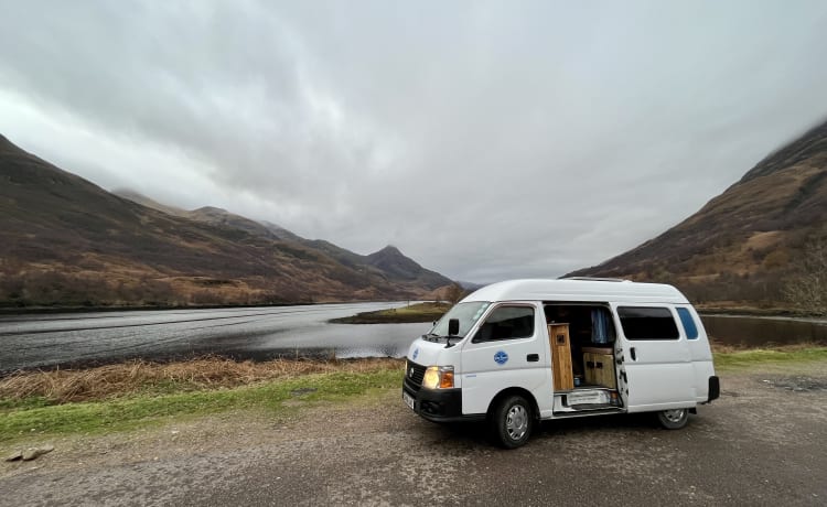 Kashtan  – Beautiful Quirky Camper  - heated - insurance included 