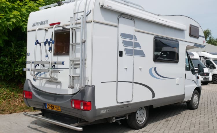 Hymer Alcôve 5 couchages, 5 places !!