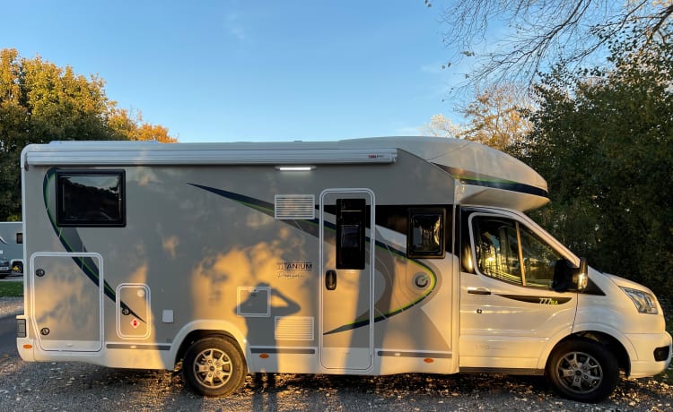 Classy – 2021 LUXURY Chausson Titanium Premium 777GA