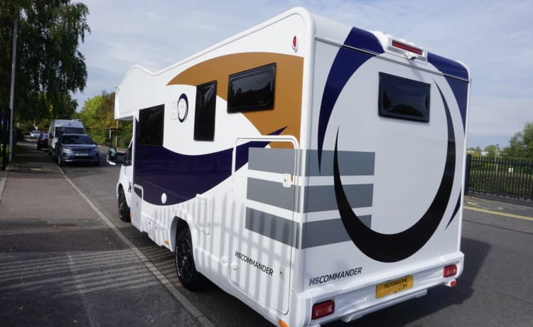 Connor the Commander – New 2024 large motorhome