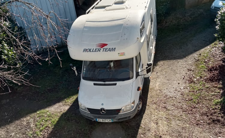 Michel  – Rent motorhome 6 places 6 beds