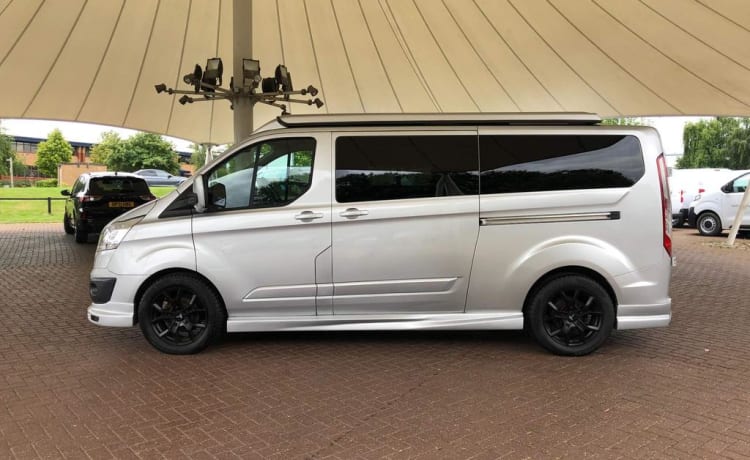 4 berth Ford Camper with Skyline Roof