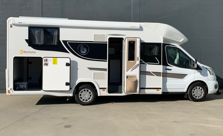 BEL033 – Benimar Cocoon 463 - Northautokapp - Automatic