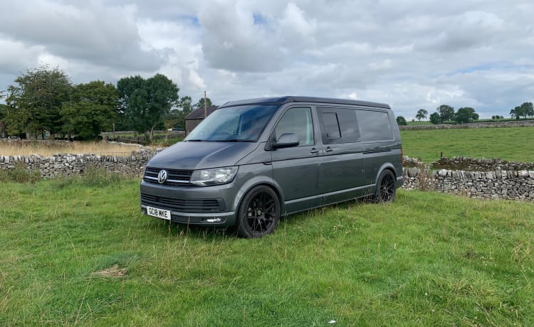 Mikey – VW T6 Longwheel Base 2018