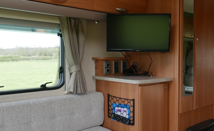 Mavis – Six berth Motorhome for hire