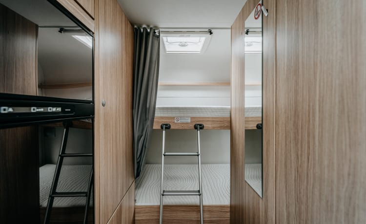 H2 – FIAT SUNLIGHT A68 -  Sleeps 6, Perfect for the whole family