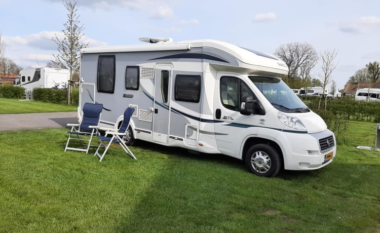 Titan – 4p Chausson semi-integraal uit 2013