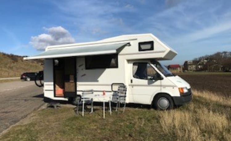 Your Home is behind you, the world ahead – 4p Ford alcove from 1991