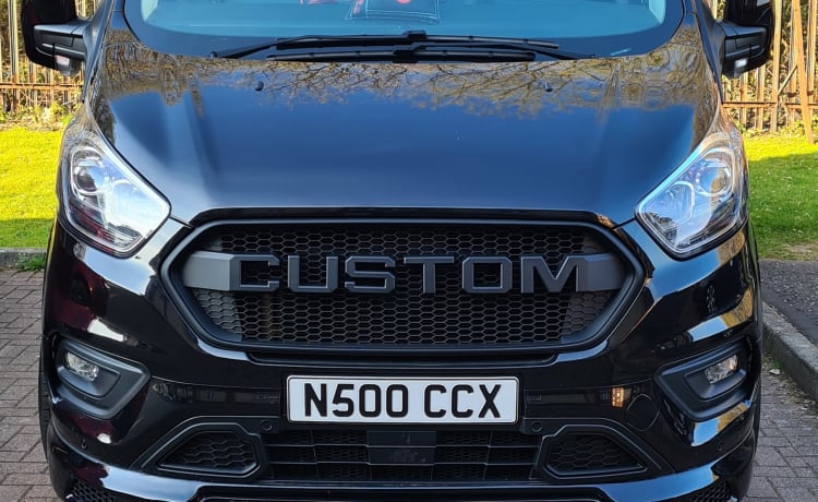 Skye – 'SKYE' 2020 Ford Transit Custom Limited 4-persoons