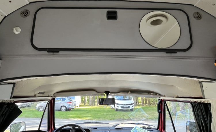 Donnie – Volkswagen T3 uit 1986, twee persoons