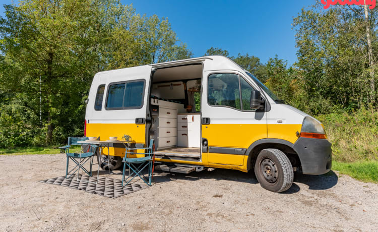 2p Renault camper uit 2005