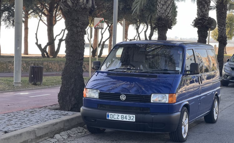 Tenzing – Klassieke VW T4 handgeschakelde camper met 2 slaapplaatsen