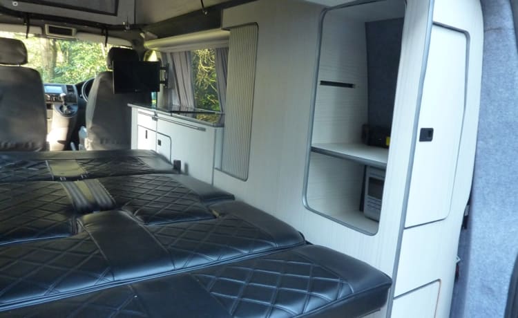 Eclipse – 4 berth Volkswagen campervan from 2008