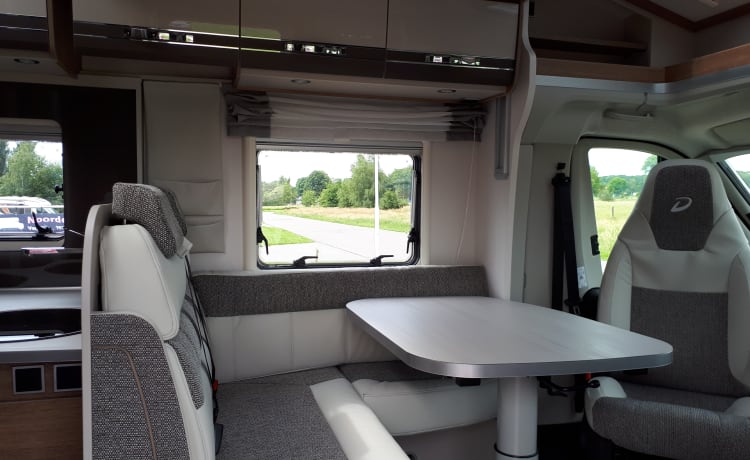 Trend 7057EB 3 – Dethleffs camper voor 2 t/m 4 personen