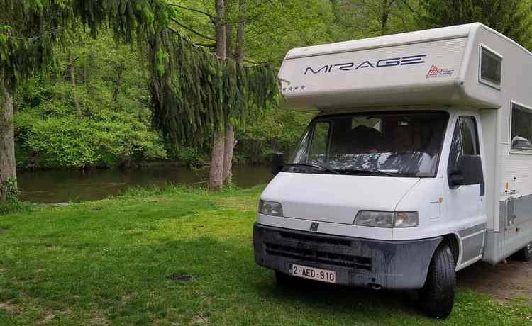 E-land – Cozy and very spacious camper