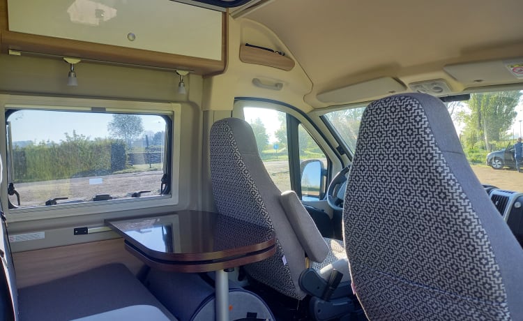 Camping-car 4p automatique à partir de 2021