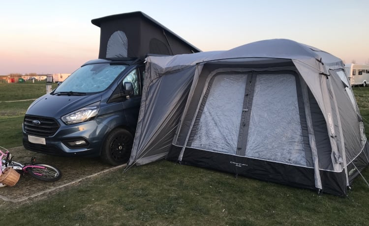 Bluebell – Ford Transit Custom campervan 