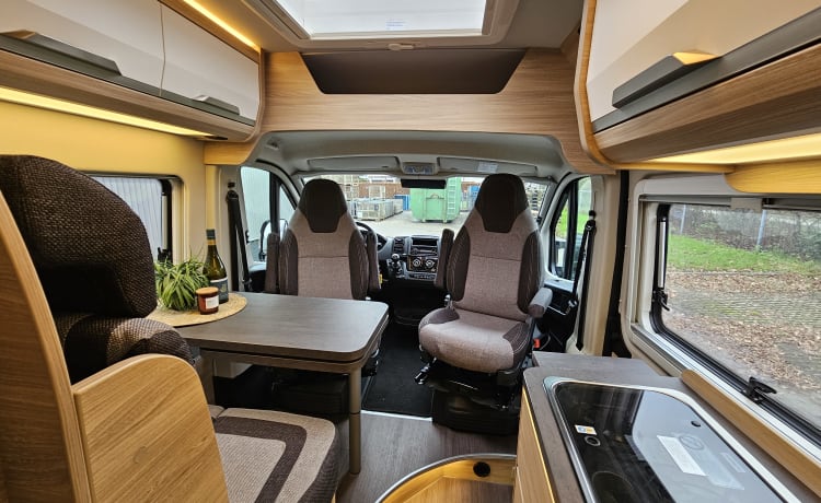  Knaus 'Just Go'  – Nuovo camper per autobus (2023) con libertà!