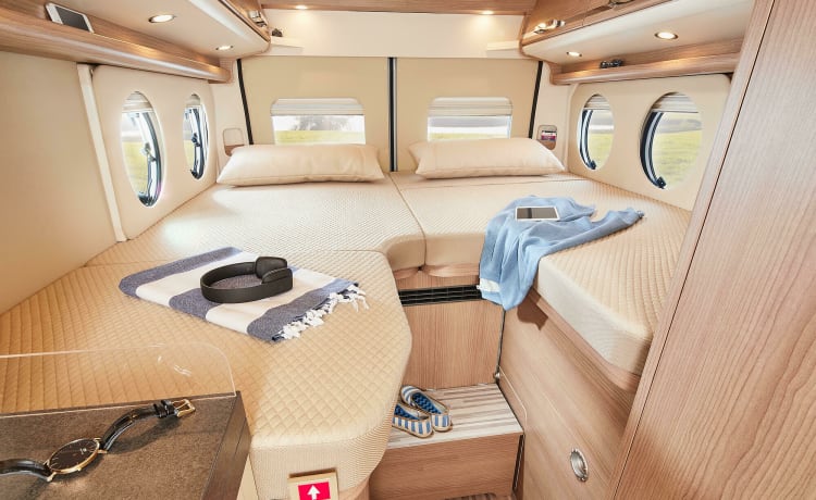 Carthago Malibu 640 LE Coupé First Class zwei Zimmer – Jahr 2024