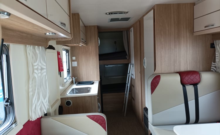 Fully comp insurance included in the price – 7 berth Rimor seal 9 2018