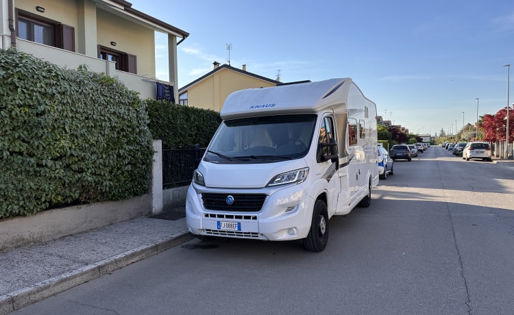 E&R TopCamper – Knaus, garanzia di qualità e confort per le tue vacanze!