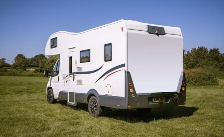 Dymond Camper – Autobus Fiat 6 posti letto dal 2020