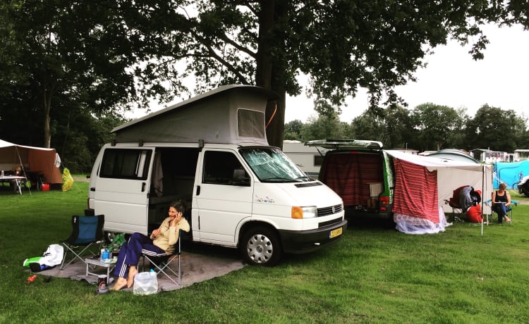 T4 – Schöner kompakter T4 Westfalia California Camper