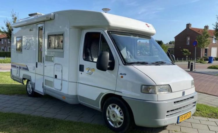 Bürstner T604 – Ruime camper met krachtige motor