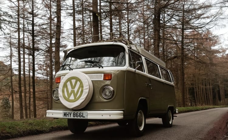 Natalie 1973 – 4 berth Volkswagen campervan from 1973