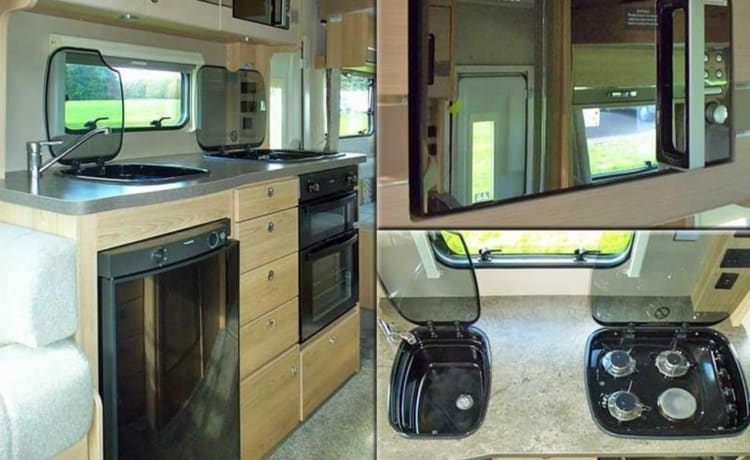 Ellie – 6 berth Peugeot semi-integrated from 2019