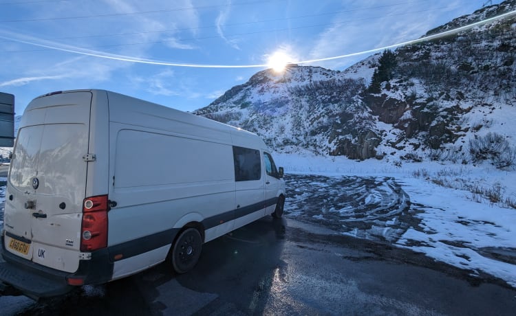 Vanessa – Gemütlicher, gut ausgestatteter Van mit einem großen Doppelbett