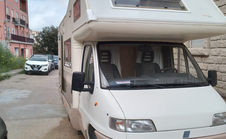 CAMPER FETTO – SARDINIË KAMPEER