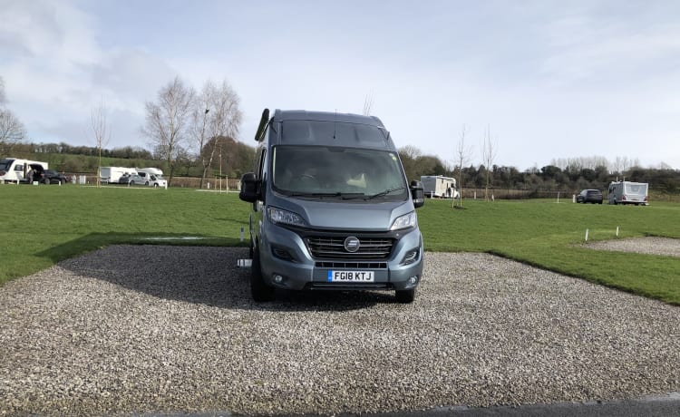 The Van – Hymer-Wohnmobil mit 4 Schlafplätzen aus dem Jahr 2018