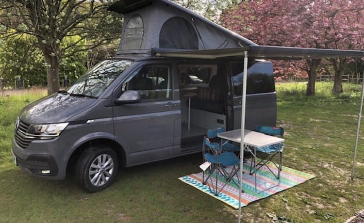Volkswagen Camper mit 4 Schlafplätzen ab 2021