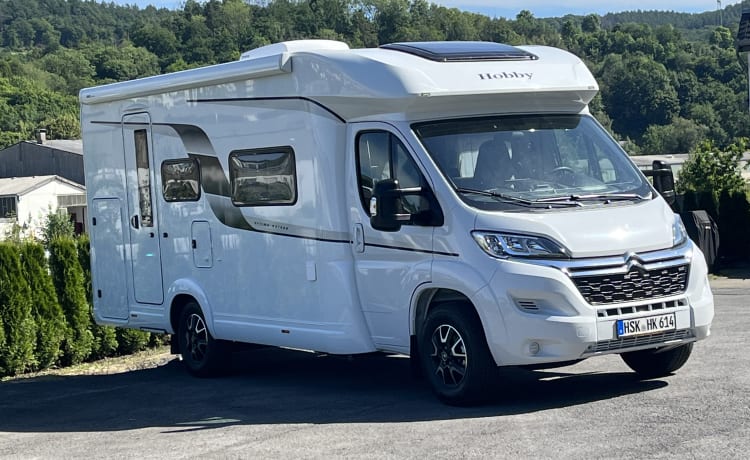 Camper von Kemper – Neues Hobby Wohnmobil 4 Personen - Ideal für Familien