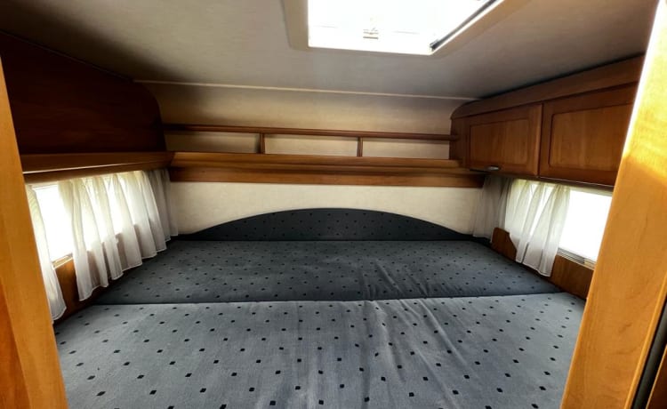 Macarena – Camper with many extras, integral