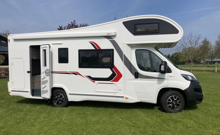 Ideale familiecamper! – Bella alcova Challenger 7p del 2021