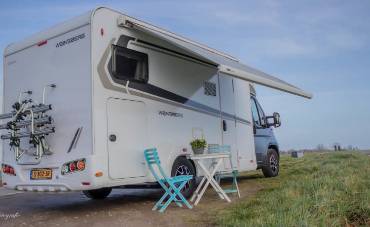 Weinsberg – HAUT! de 2018 4 p camping-car Weinsberg 650 CARA Suite