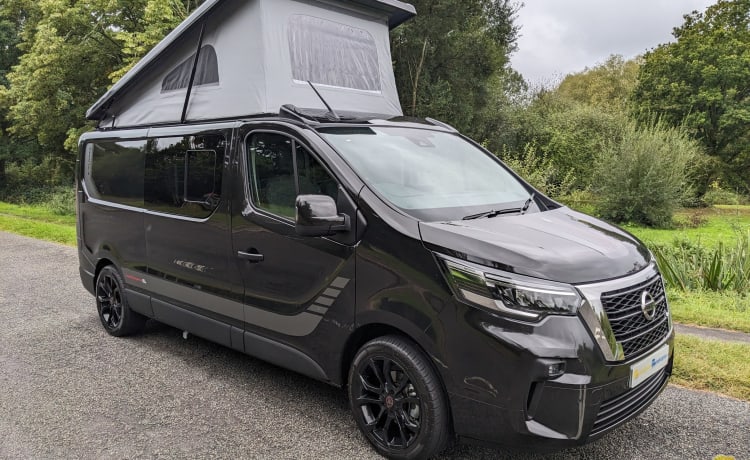 Camping-car LWB 2 couchages nouvellement converti 